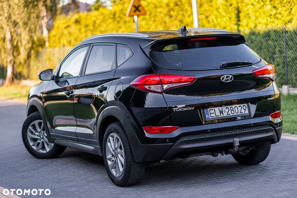 Hyundai Tucson 1.7 CRDI BlueDrive Comfort 2WD - 13