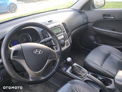 Hyundai i30 1.6 CRDi Comfort - 2