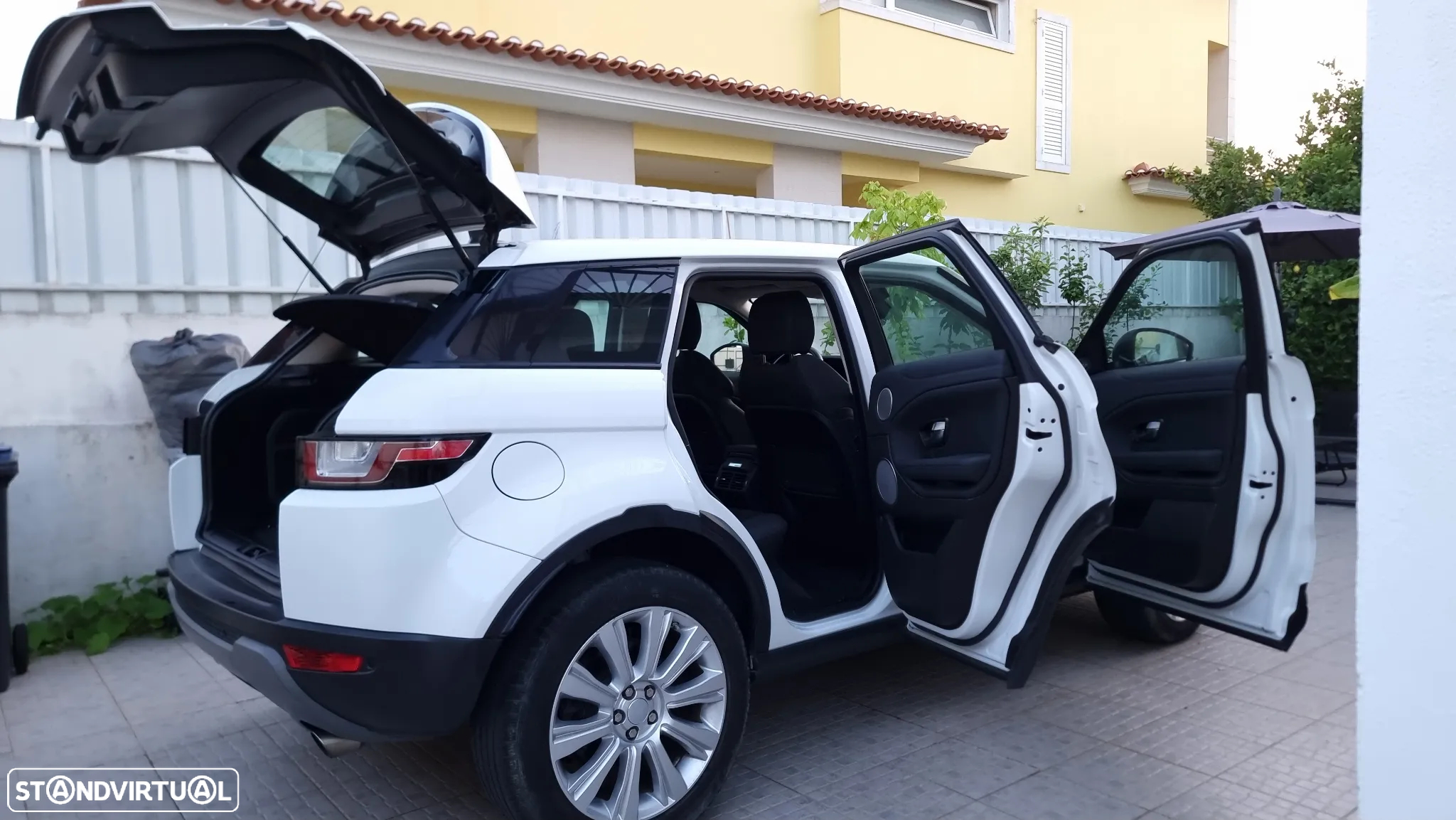 Land Rover Range Rover Evoque 2.0 TD4 Pure - 48
