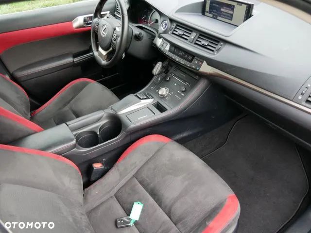 Lexus CT 200h Limited Edition - 16