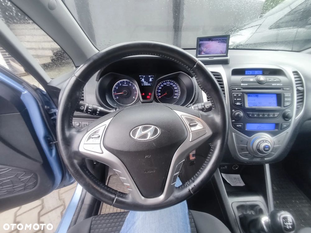 Hyundai ix20 1.4 Comfort - 21