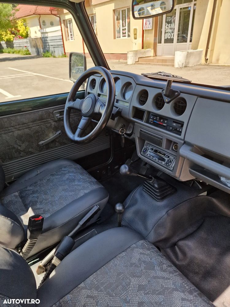 Suzuki Samurai - 7