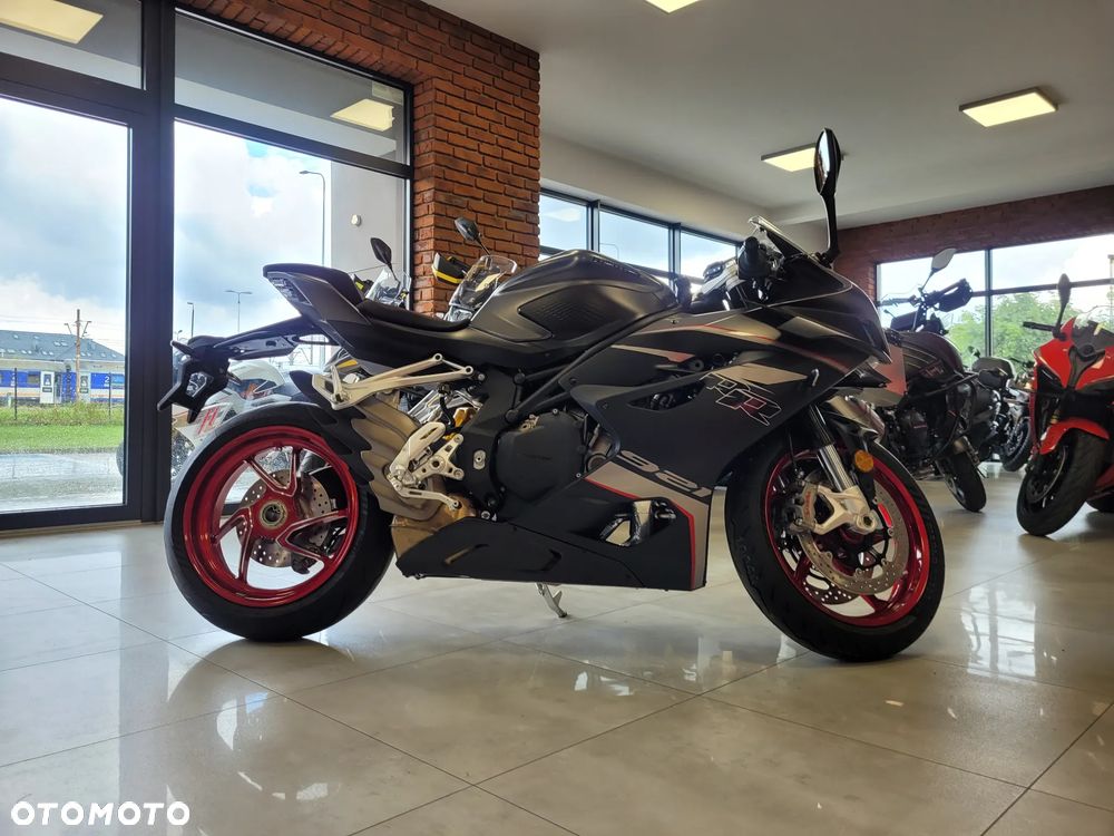 QJMOTOR SRK 921RR - 2