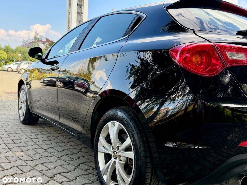 Alfa Romeo Giulietta 1.4 TB Distinctive - 4