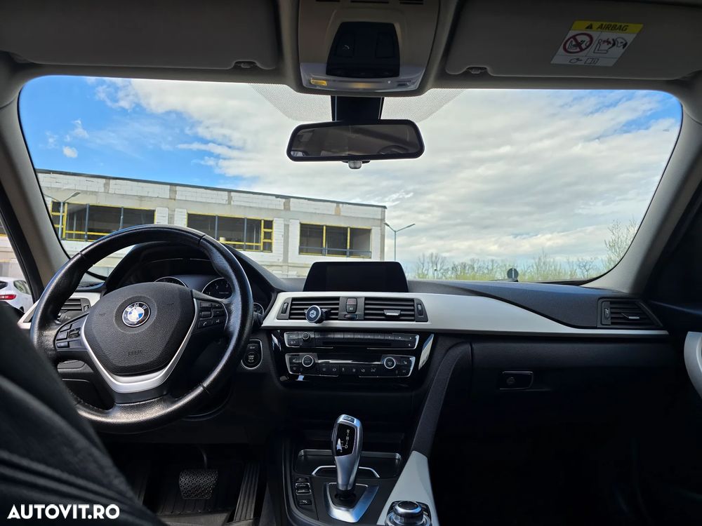 BMW Seria 3 320d Efficient Dynamic Edition Aut. - 6