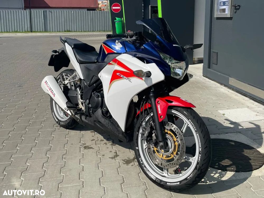 Honda CBR 250R - 2