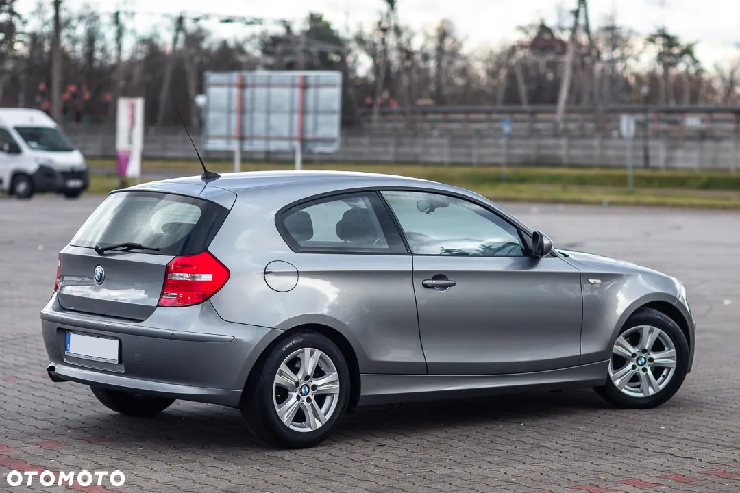 BMW Seria 1 118d DPF Edition Lifestyle - 12