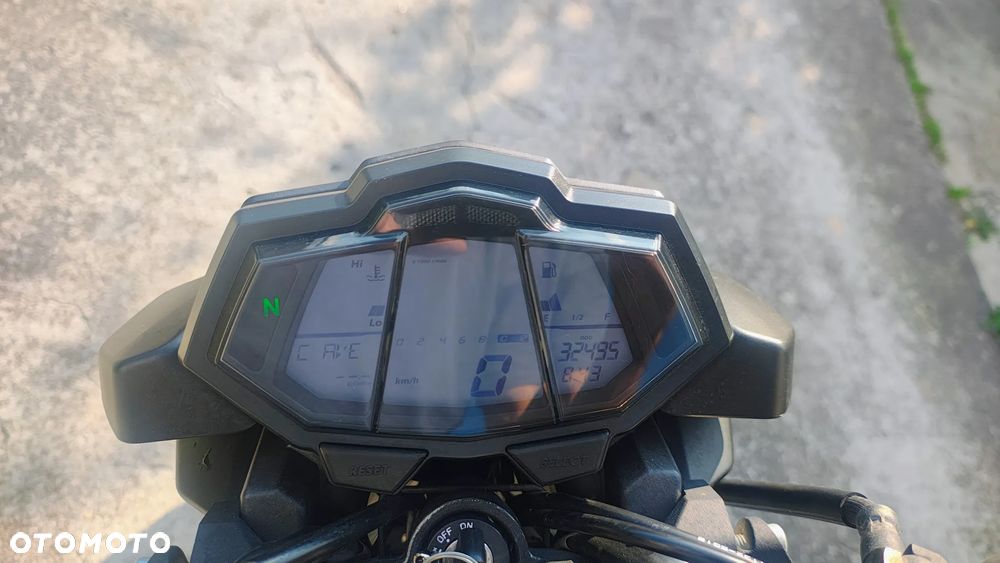 Yamaha MT - 6