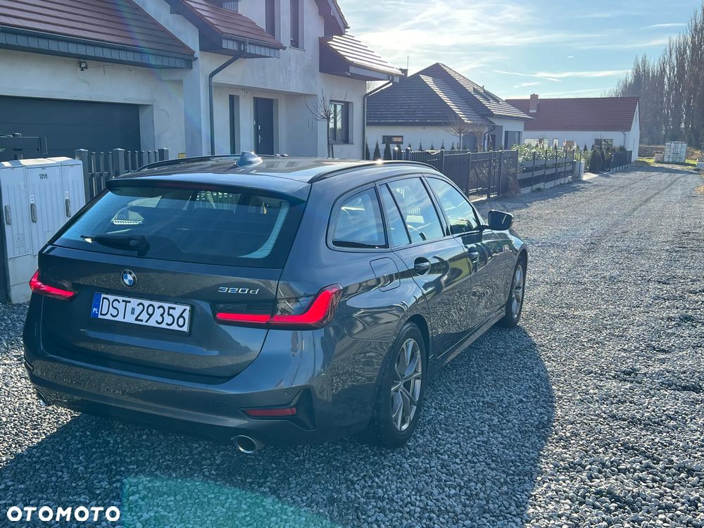 BMW Seria 3 320d Sport Line Shadow - 8