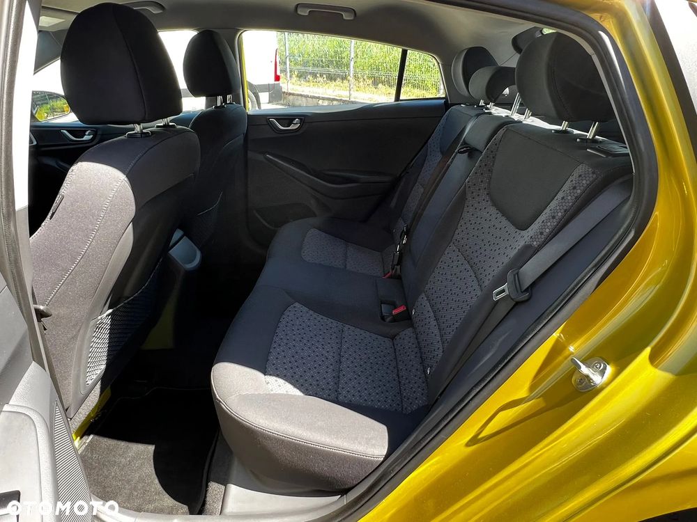 Hyundai IONIQ Style - 11