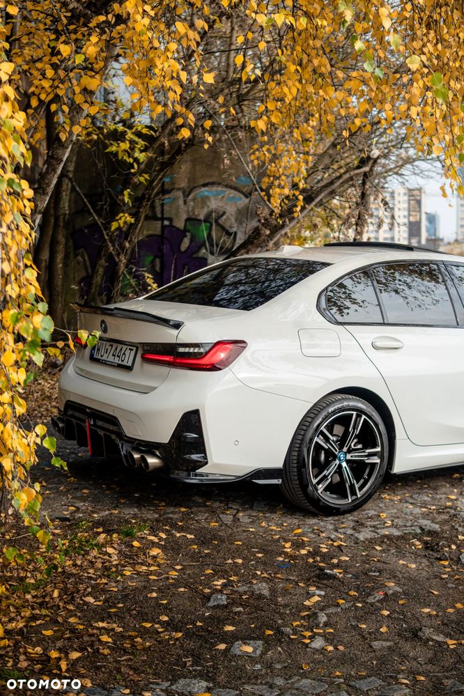 BMW Seria 3 - 25