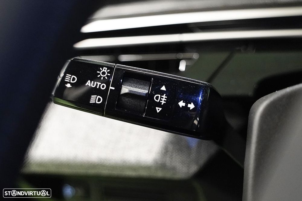Peugeot 3008 1.2 Hybrid Allure e-DCS6 - 13