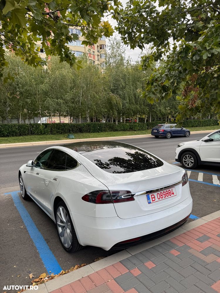 Tesla Model S Standard Reichweite - 4