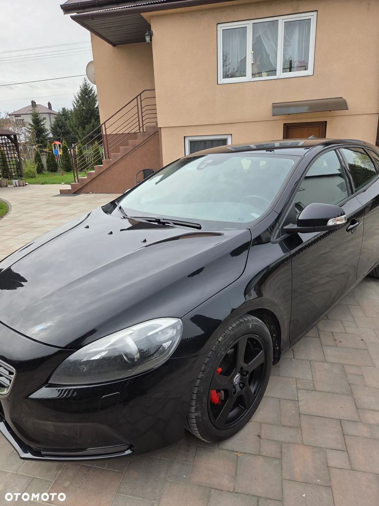 Volvo V40 D2 Base - 11