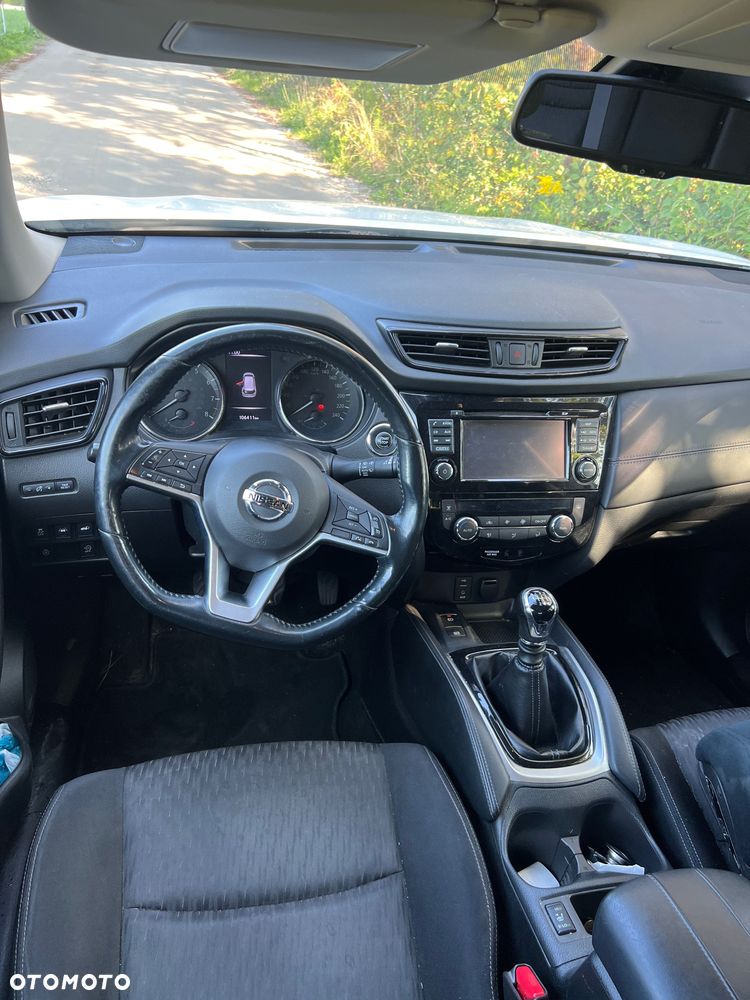 Nissan X-Trail - 4