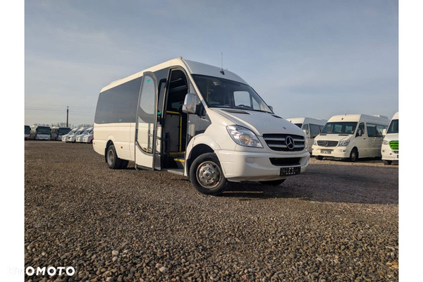 Mercedes-Benz Sprinter 519
