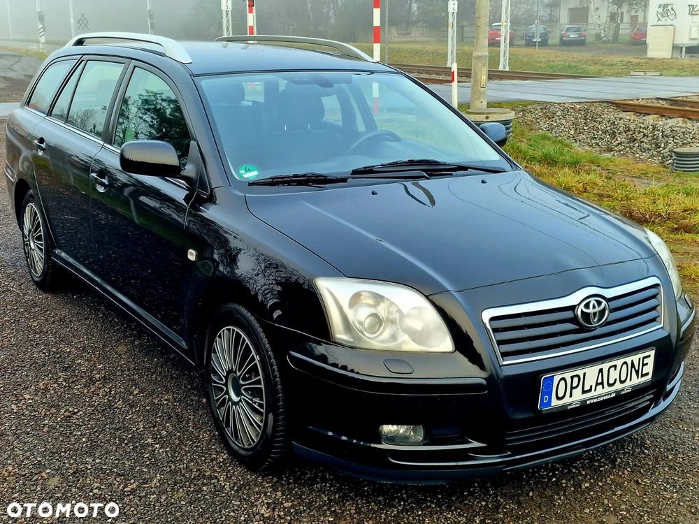 Toyota Avensis 2.0 VVT-i Executive - 3