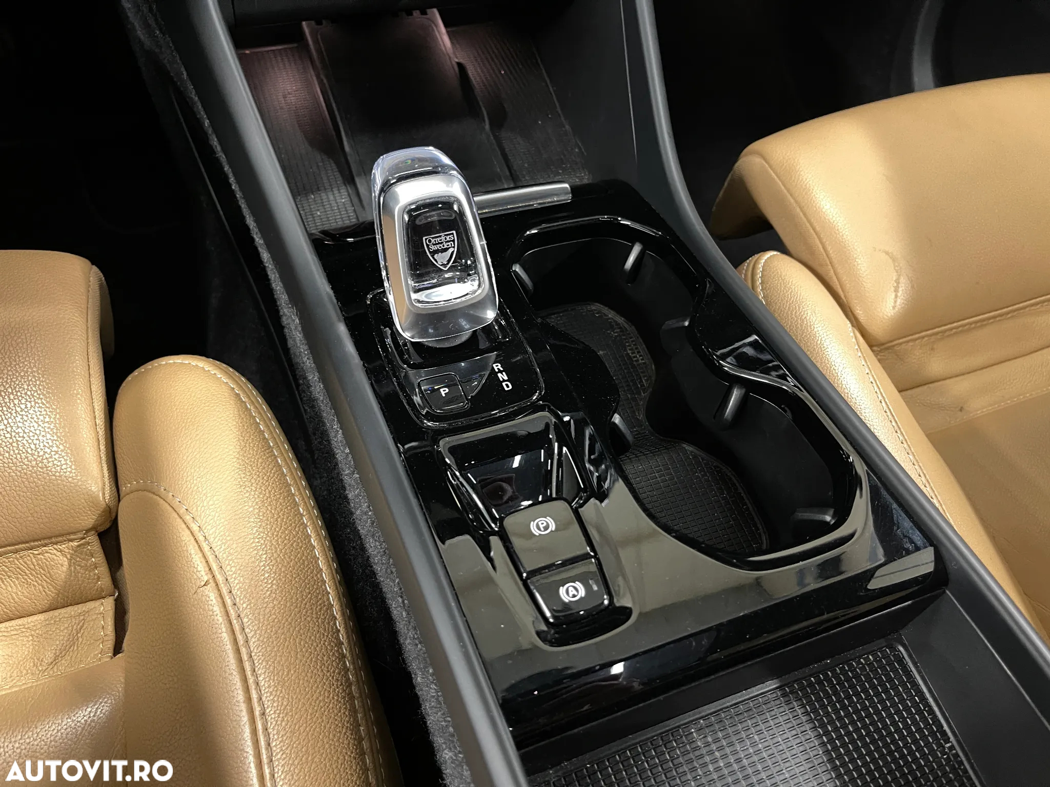 Volvo XC 40 Recharge T5 Twin Engine AT7 Inscription - 28