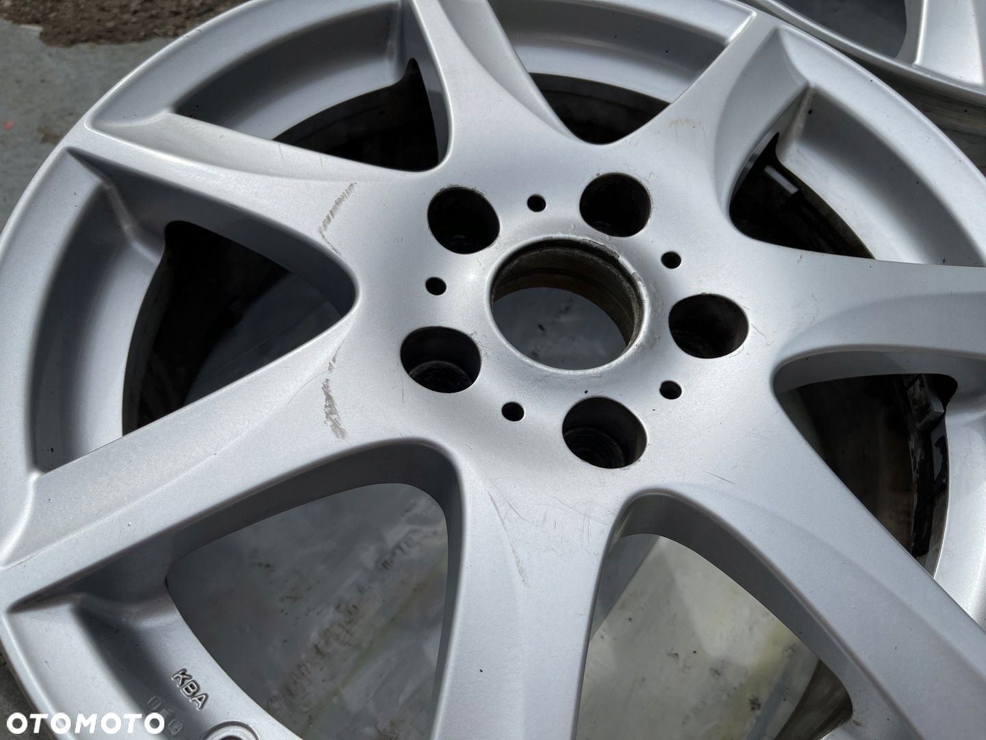 Felgi Mercedes Audi Skoda 5x112 16" 6,5J ET50 265 - 9
