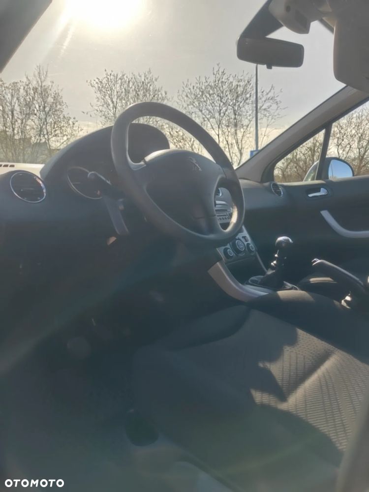 Peugeot 308 1.6 e-HDi Active S&S - 15