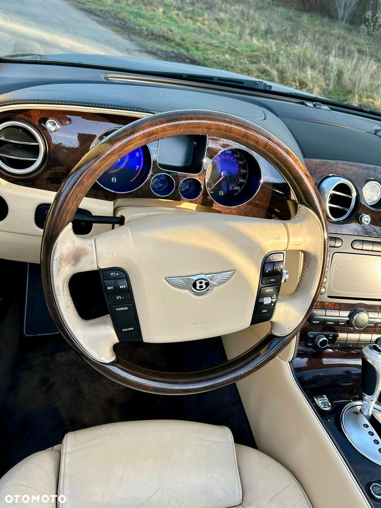 Bentley Continental GT - 8