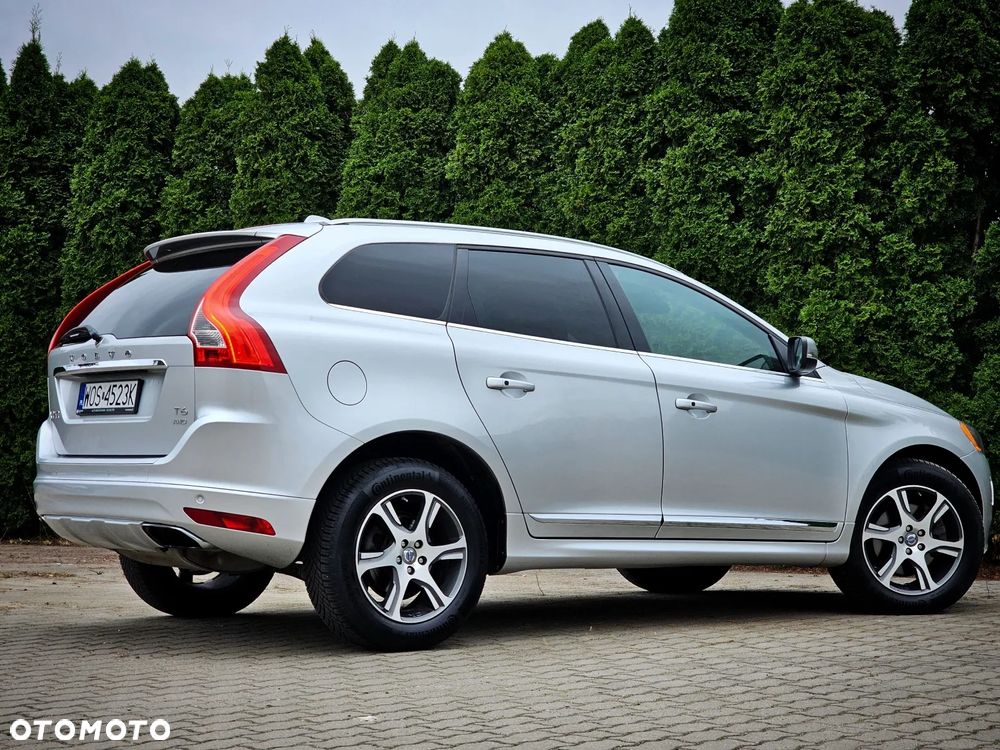 Volvo XC 60 T6 AWD Momentum - 14