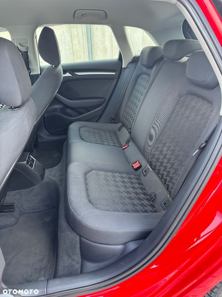 Audi A3 1.6 TDI ultra Attraction - 13