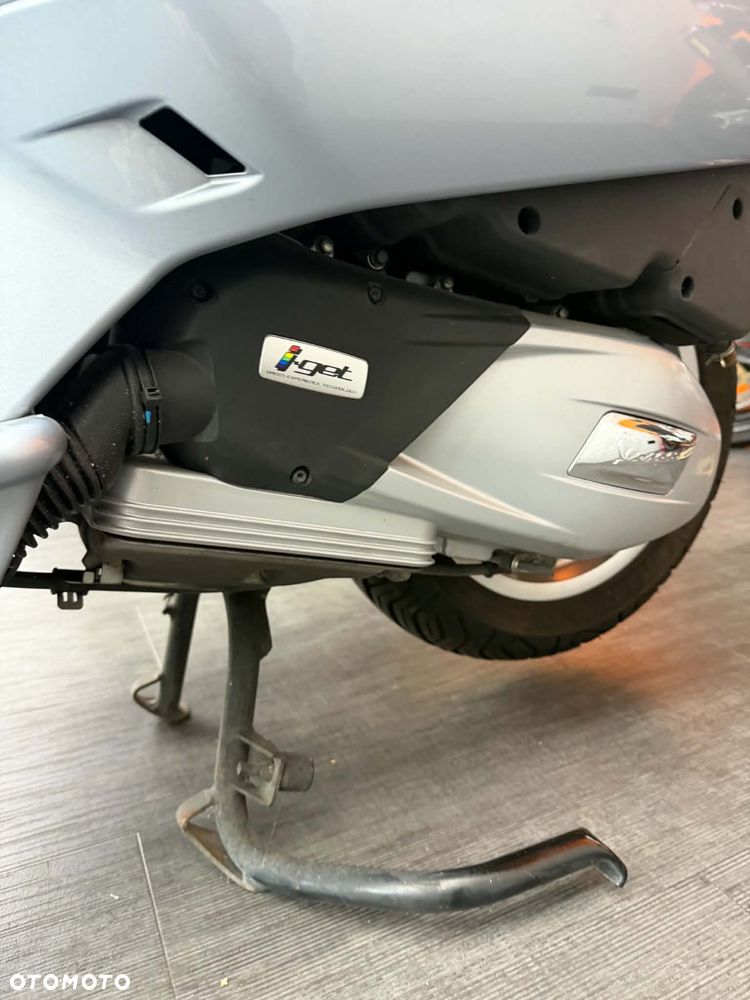 Vespa GTS - 20