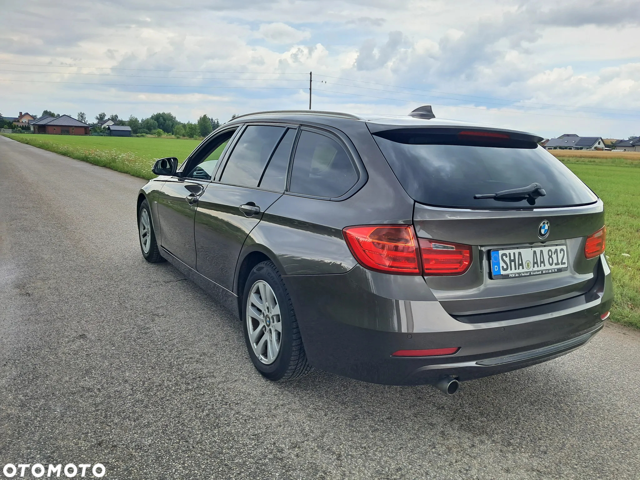 BMW Seria 3 318d Touring Modern Line - 8
