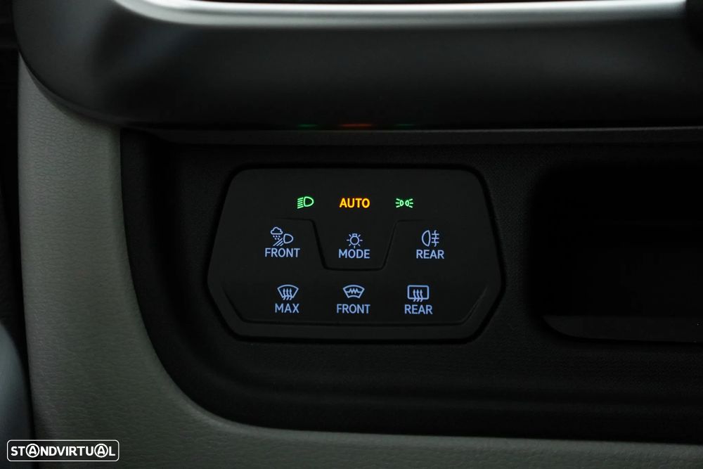 VW ID.Buzz 91 kWh Pro - 33