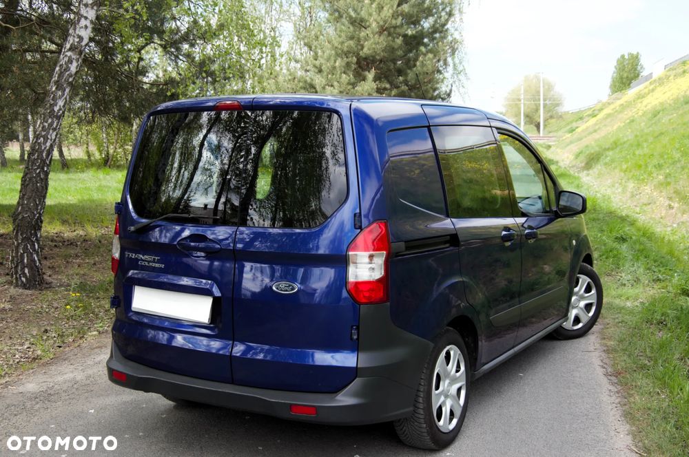 Ford Transit Courier - 7