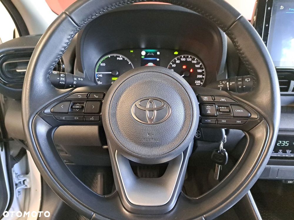 Toyota Yaris - 23