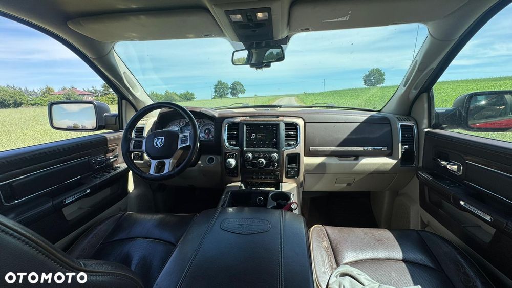 RAM 1500 - 10