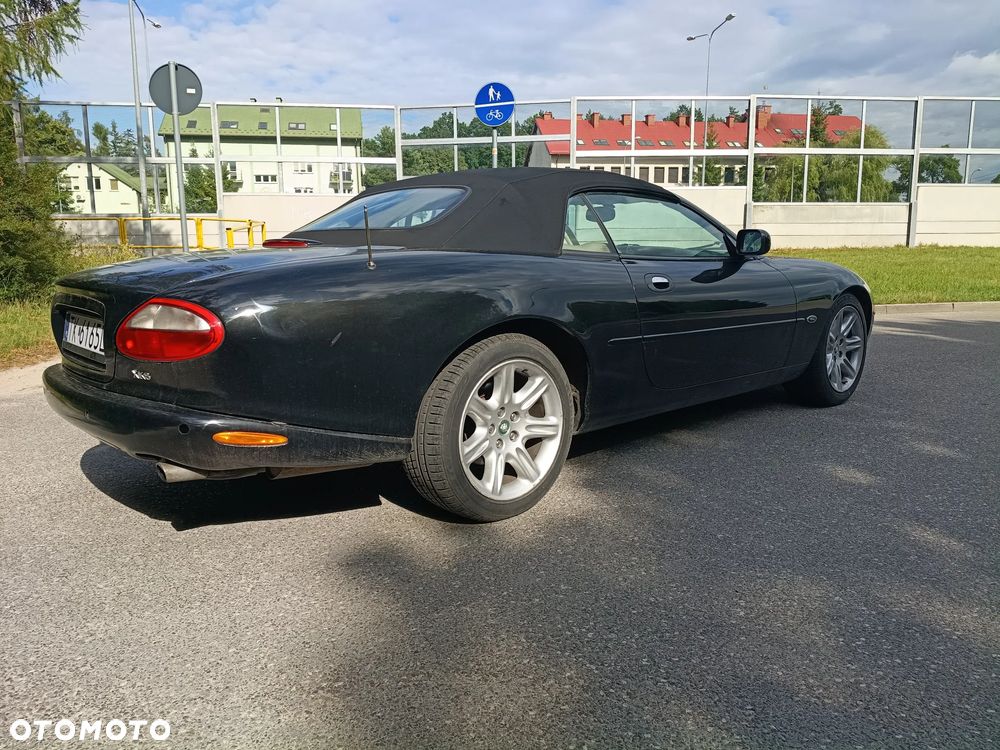 Jaguar XK8 - 18