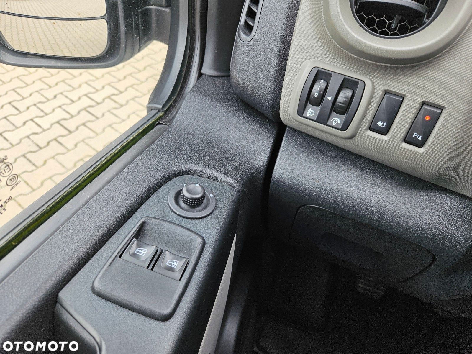 Renault Trafic Long *59900zł NETTO* Brygadówka 6 osób 1,6dCi/120KM - 17