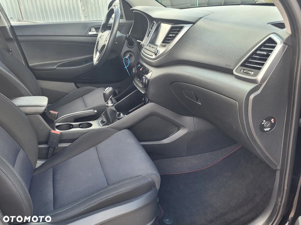 Hyundai Tucson - 25