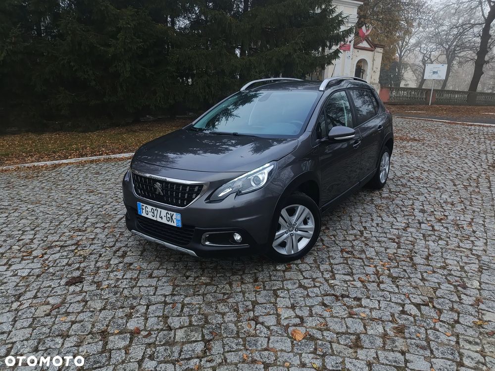 Peugeot 2008 PureTech 82 Signature - 2