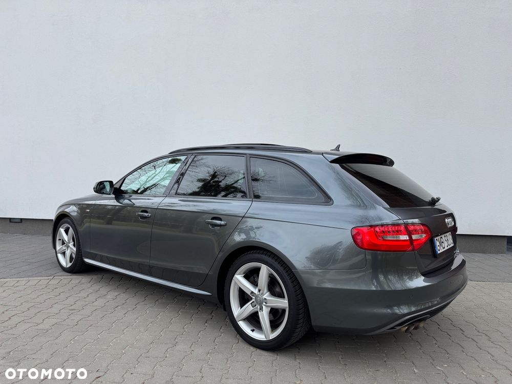 Audi A4 Avant 2.0 TDI DPF quattro S tronic S line Sportpaket - 32