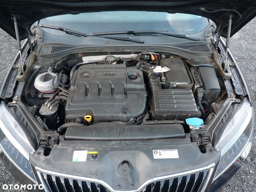Skoda Superb Combi 2.0 TDI DSG Style - 38