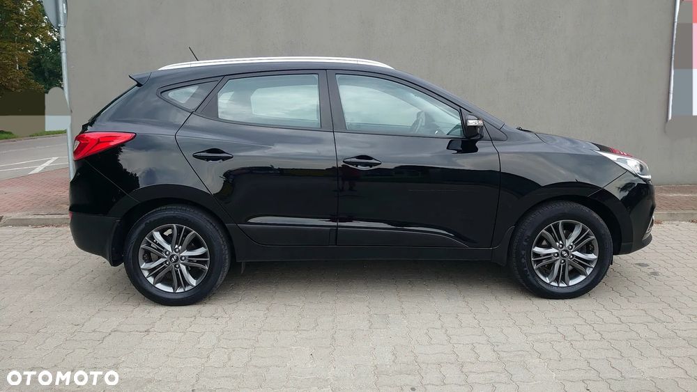 Hyundai ix35 blue 1.6 2WD Finale Gold - 21