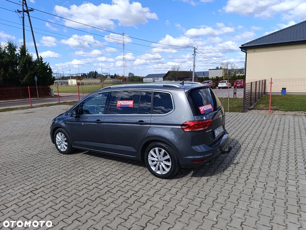 Volkswagen Touran 2.0 TDI BMT Comfortline DSG - 12