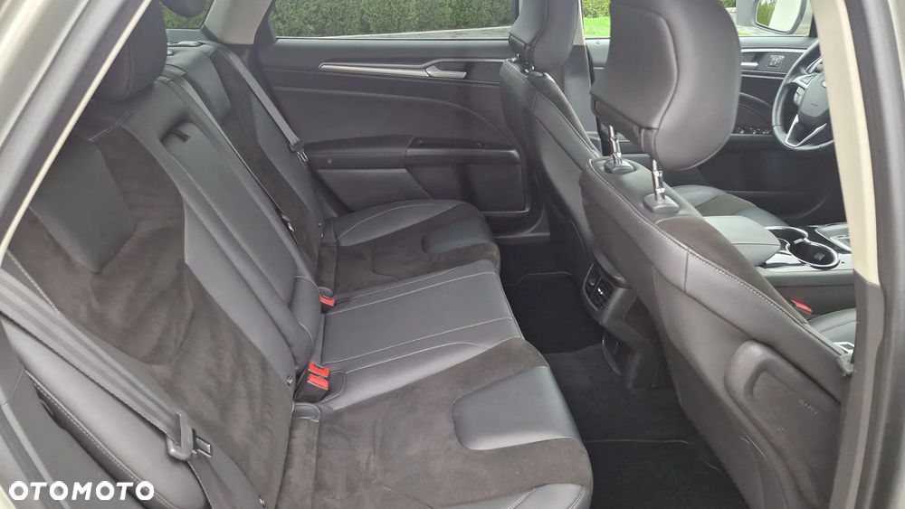 Ford Mondeo SW 1.5 EcoBoost S&S Autom Titanium - 20
