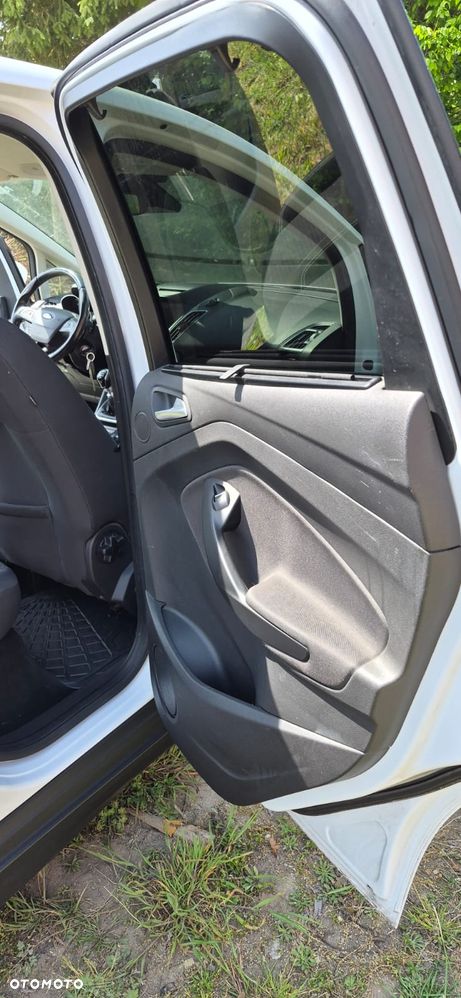 Ford C-MAX - 11