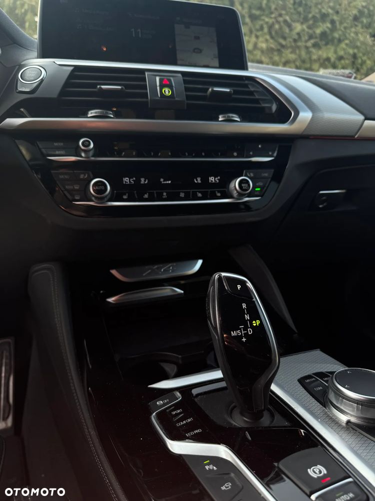 BMW X4 xDrive30i M Sport X - 12