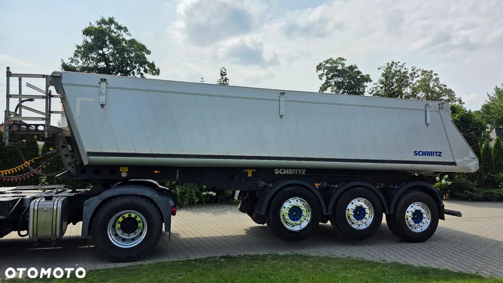 Schmitz Cargobull SKI 24 - 8