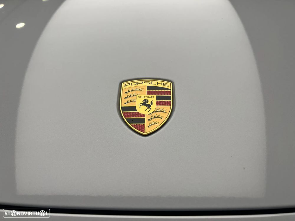 Porsche Macan Electric 4 - 43