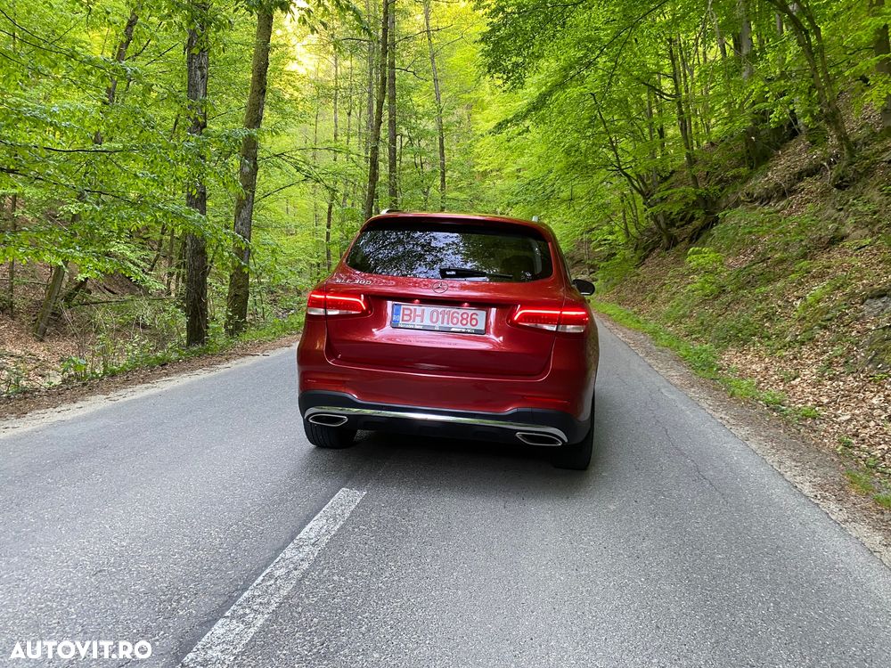 Mercedes-Benz GLC - 6