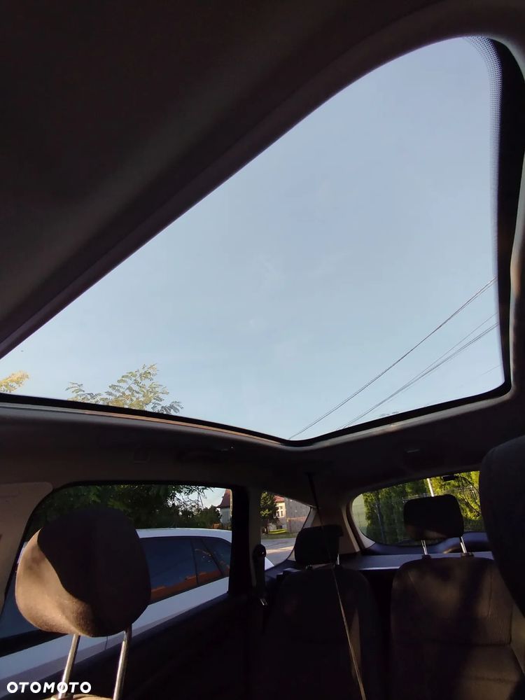 Ford S-Max 2.0 TDCi DPF Titanium X - 27