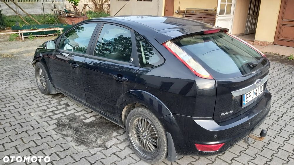 Ford Focus 1.6 Ti-VCT Ghia - 5