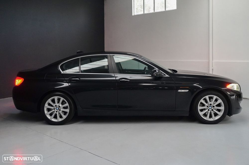 BMW 520 d Auto - 11